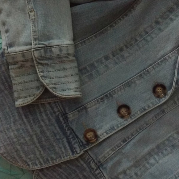 Live A Little Jacket size small - Picture 9 of 16